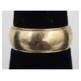 14K Cigar-Style Gold Band