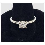14K White Gold Ring w/ approx. 1/4 ct diamond