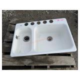 Cast Iron Farmhouse Undermount Kitchen Sink