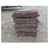 5- 4' x3.5' Collapsable Metal Baskets