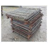 5- 4' x3.5' Collapsable Metal Baskets