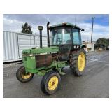 John Deere 2555 Tractor
