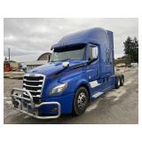 2020 Freightliner Cascadia Truck