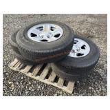 5- 225/75R16 Goodyear Wrangler Tires w/ Jeep Rims