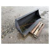 5' Tractor Bucket