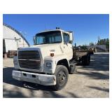 1990 Ford 8000 S/A Flatbed Truck