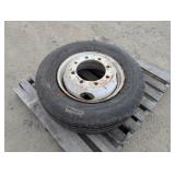 Accuride Steel 8L Wheel w/ 245/70R19.5 Tire
