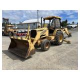 John Deere 410C Backhoe Loader