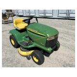 John Deere LT 155 Riding Lawn Mower