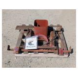 Crysteel Model 445 Truck Hoist