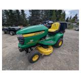 John Deere X300 Riding Mower - NON OP