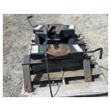 2- Pickup Fifth Wheel Hitches
