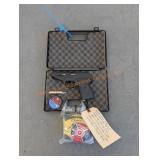 Black Gamo CO2 Pistol & Accessories