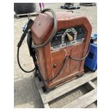 Lincoln Electric Lincwelder 225 Amp Arc Welder