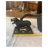 Cast iron dog but cracker