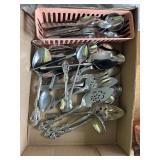 Lot of flatware