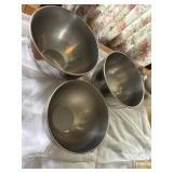 Stainless steel bowls
