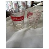 Glass measuring cups