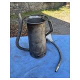 Vintage 5qt Huffman oil can and funnel