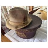Vintage Dobbs Fifth Ave New York hat with