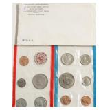 1971 MINT SET P D  MINTS