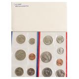 1981 MINT SET P D MINTS