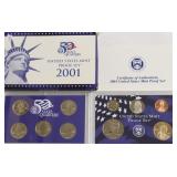 2001 PROOF SET
