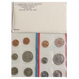 1972 MINT SET P D MINTS