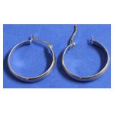 STERLING SILVER MEDIUM SIZE HOOPS