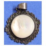 STERLING SILVER VINTAGE PEARL PENDANT