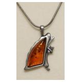 STERLING SILVER AMBER STONE PENDANT NECKLACE