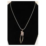STERLING SILVER PINK PEARL OVAL PENDANT NECKLACE