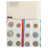 1969 MINT SET P D MINTS