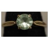 14K GOLD PERIDOT RING  SZ 4.5  2.22 GRAMS