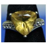 10K GOLD TOPAZ DIAMOND RING SIZE 6.75