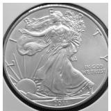 2011 SILVER EAGLE  GEM
