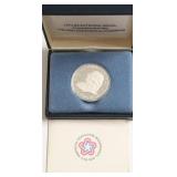 SILVER BICENTENNIAL MEDAL W BOX PAPESR