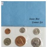 1982 D DENVER SOUVINER SET RARE