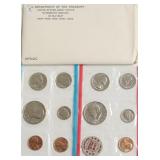 1972 MINT SET P D MINTS