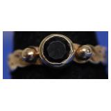 14K GOLD TESTED BLACK STONE RING  SZ 7. 3.35GR