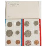 1971 MINT SET P D MINTS