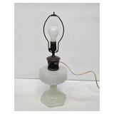 Aladdin Corinthian Moonstone Oil Lamp