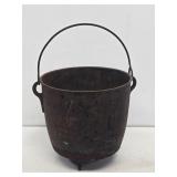 Cast Iron 3 Leg Bean Pot with Gate Mark