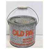 Old Pal Metal Floating Minnow Bucket