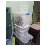 5 Plastic Storage Totes