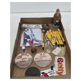 Small Advertising & Collectibles