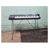 Yamaha PSR-12 Electric Keyboard with Stand
