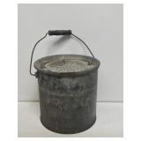 Primitive Metal Minnow Bucket