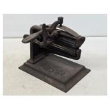 Cast Iron Crown Fluting Iron