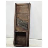 Primitive Wooden Kraut Cutter
